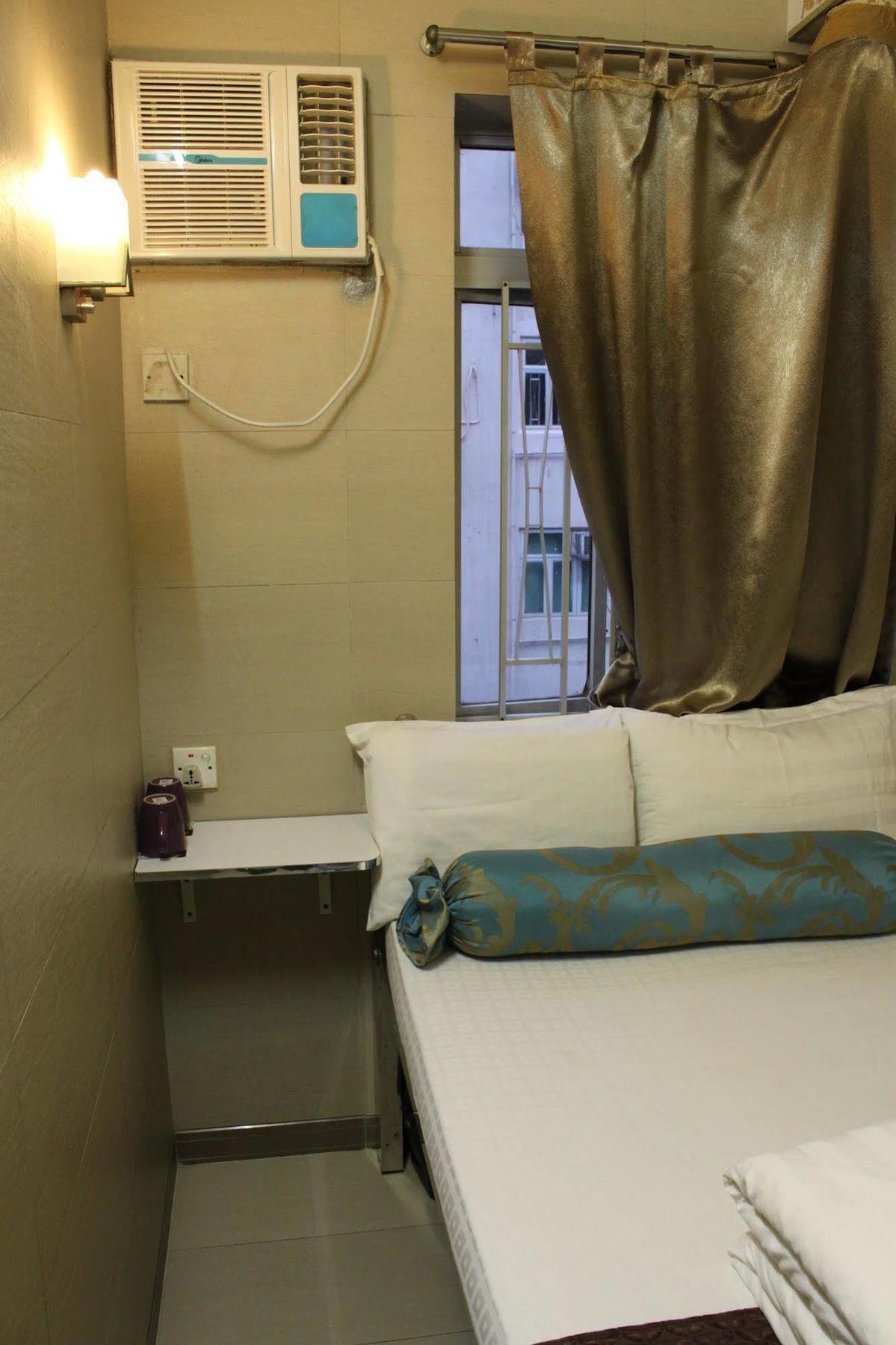 Osaka Hostel Hong Kong Exterior photo